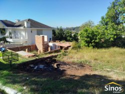 Terreno com 541m² no Bairro Jardim Mauá  