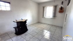 Casa com 02 dormitórios no bairro Vila Nova 