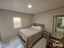 Casa com 03 dormitórios no Bairro Ideal  