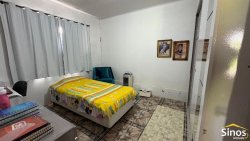 Casa com 03 dormitórios no bairro Lomba Grande 