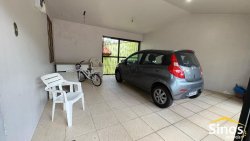 Casa com 04 dormitórios no bairro Jardim Mauá 