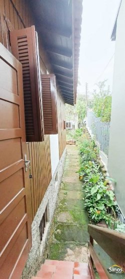 Casa com 03 dormitórios no bairro Boa Vista 