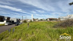 Terreno com 675m² no loteamento Chácara Hamburguesa  