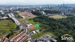 Terreno com 675m² no loteamento Chácara Hamburguesa  
