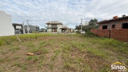 Terreno com 300m² no loteamento Chácara Hamburguesa  