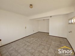 Casa com 03 dormitórios para locação no bairro Ideal 