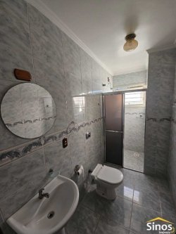 Casa com 03 dormitórios para locação no bairro Ideal 