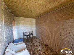 Casa com 03 dormitórios no bairro Ouro Branco 