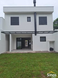 Casa com 03 suítes no bairro Hamburgo Velho 