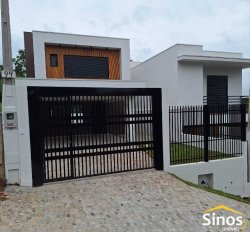 Casa com 03 suítes no bairro Hamburgo Velho 