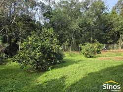 Casa com 04 dormitórios para locação no bairro Lomba Grande 