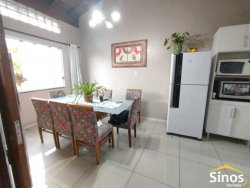Casa com 03 dormitórios no bairro Arroio da Manteiga 