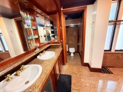 Apartamento com 05 dormitórios no Edifício Residencial Carlos Gomes 
