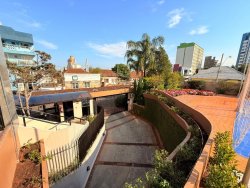 Apartamento com 05 dormitórios no Edifício Residencial Carlos Gomes 