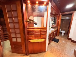 Apartamento com 05 dormitórios no Edifício Residencial Carlos Gomes 