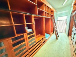 Apartamento com 05 dormitórios no Edifício Residencial Carlos Gomes 