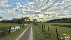 Cabanha completa com 10,3 hectares no bairro Lomba Grande  