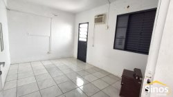 Casa com 02 dormitórios no bairro Vila Nova 