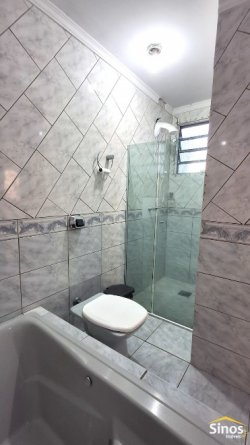 Casa com 02 dormitórios no bairro Vila Nova 