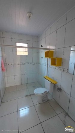 Casa com 02 dormitórios no bairro Arroio da Manteiga 