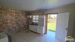 Casa com 02 dormitórios no bairro Arroio da Manteiga 