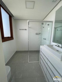 Cobertura duplex com 04 dormitórios no Edifício Carlos Korndorfer  