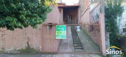 Casa com 03 dormitórios no bairro Rondônia 