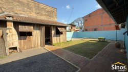 Casa com 03 dormitórios no bairro Rio dos Sinos  
