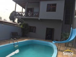 Casa com 03 dormitórios no bairro Canudos 