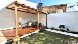 Casa com 03 dormitórios bairro Ouro Branco 