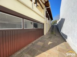Casa com 03 dormitórios no bairro Boa Vista 