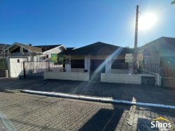 Casa com 03 dormitórios no bairro Boa Vista 