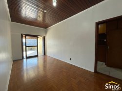 Casa com 03 dormitórios no bairro Boa Vista 