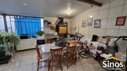 Casa com 03 dormitórios bairro Nova Sapucaia 