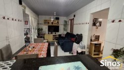 Casa com 03 dormitórios bairro Nova Sapucaia 