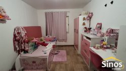 Casa com 03 dormitórios bairro Nova Sapucaia 
