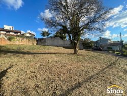 Terreno de esquina com 967,86m² no bairro Boa Vista 