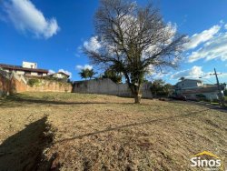 Terreno de esquina com 967,86m² no bairro Boa Vista 