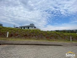 Terreno com 320,73m² no Condomínio Moradas da Lomba 
