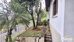 Casa 03 dormitórios no bairro Pátria Nova 