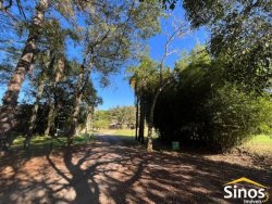 Terreno com 1.000m² no condomínio Country Village  