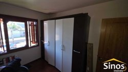 Casa de esquina com 03 dormitórios no bairro Petrópolis 