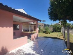 Casa com 03 dormitórios no bairro Rondônia 