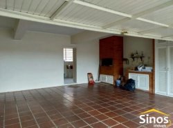 Casa com 04 dormitórios no bairro Campestre 