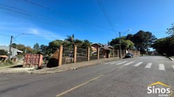 Casa com 04 dormitórios no bairro Campestre 
