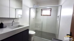 Casa com 03 dormitórios no bairro Rio Branco 