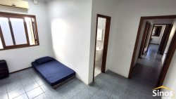 Casa com 03 dormitórios no bairro Rio Branco 