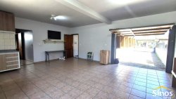 Casa com 03 dormitórios no bairro Rio Branco 