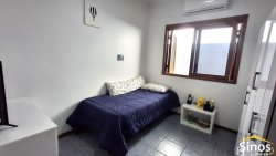 Casa com 03 dormitórios no bairro Rio Branco 