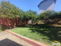 Casa com 04 dormitórios no bairro Rondônia 